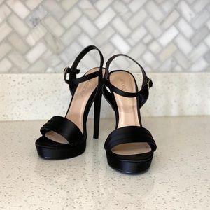 Black stilettos pleated detail